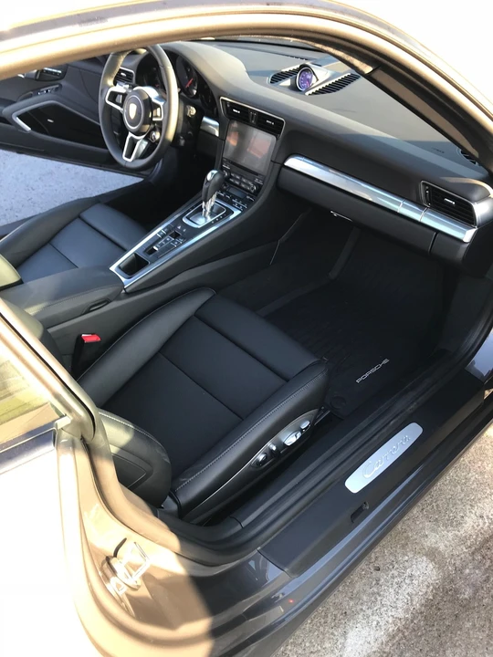 2017 Porsche 991 Carrera - Image 9 of 14