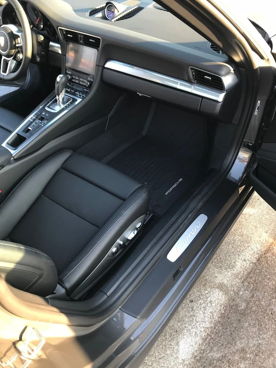 2017 Porsche 991 Carrera - Image 10 of 14