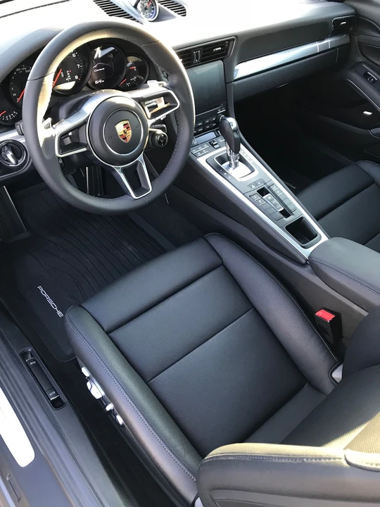 2017 Porsche 991 Carrera - Image 8 of 14