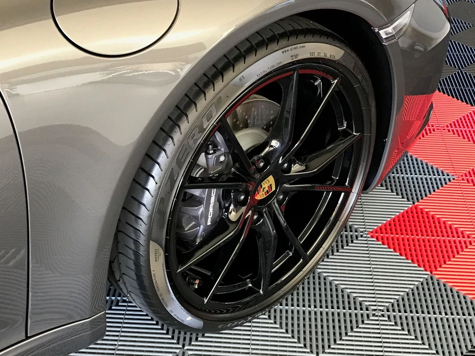 2017 Porsche 991 Carrera - Image 2 of 14