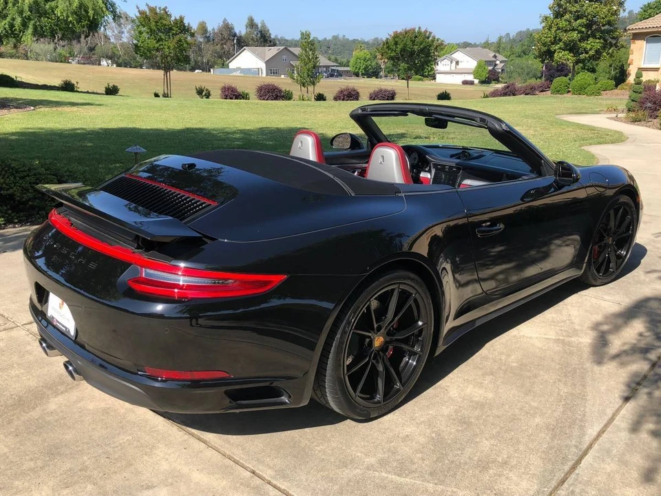 2017 Porsche 991 Carrera 4S - Image 10 of 11