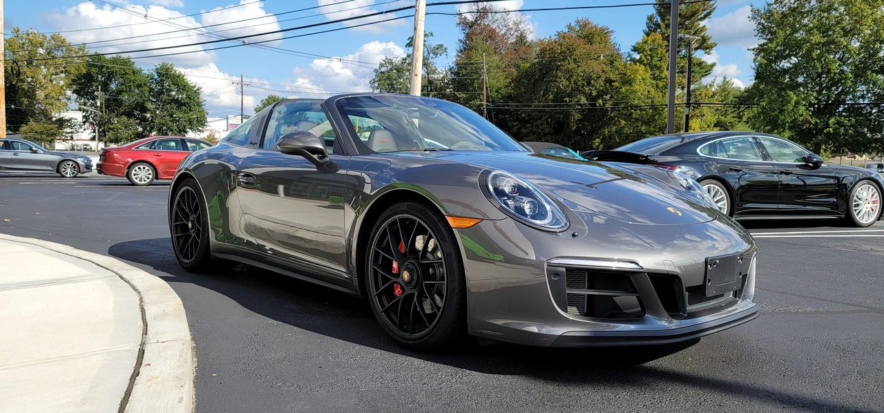 2017 Porsche 991 Targa 4 GTS - Image 5 of 23