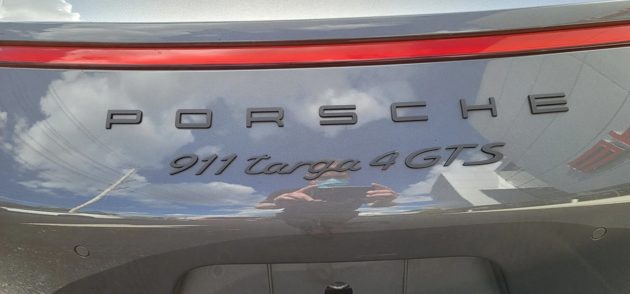 2017 Porsche 991 Targa 4 GTS - Image 9 of 23
