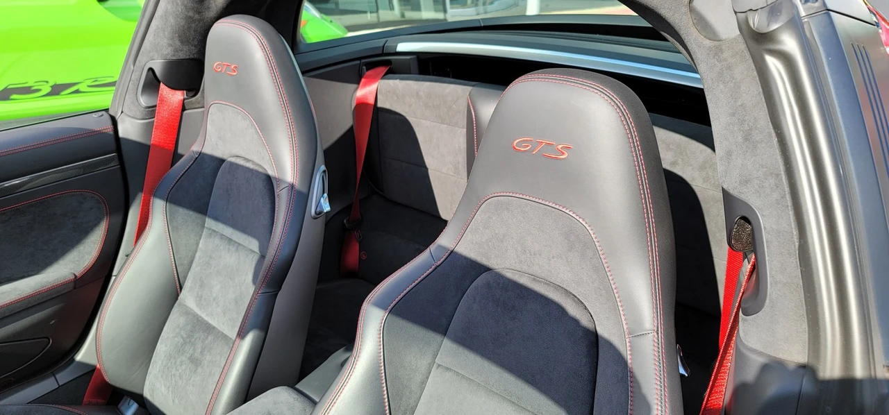 2017 Porsche 991 Targa 4 GTS - Image 14 of 23