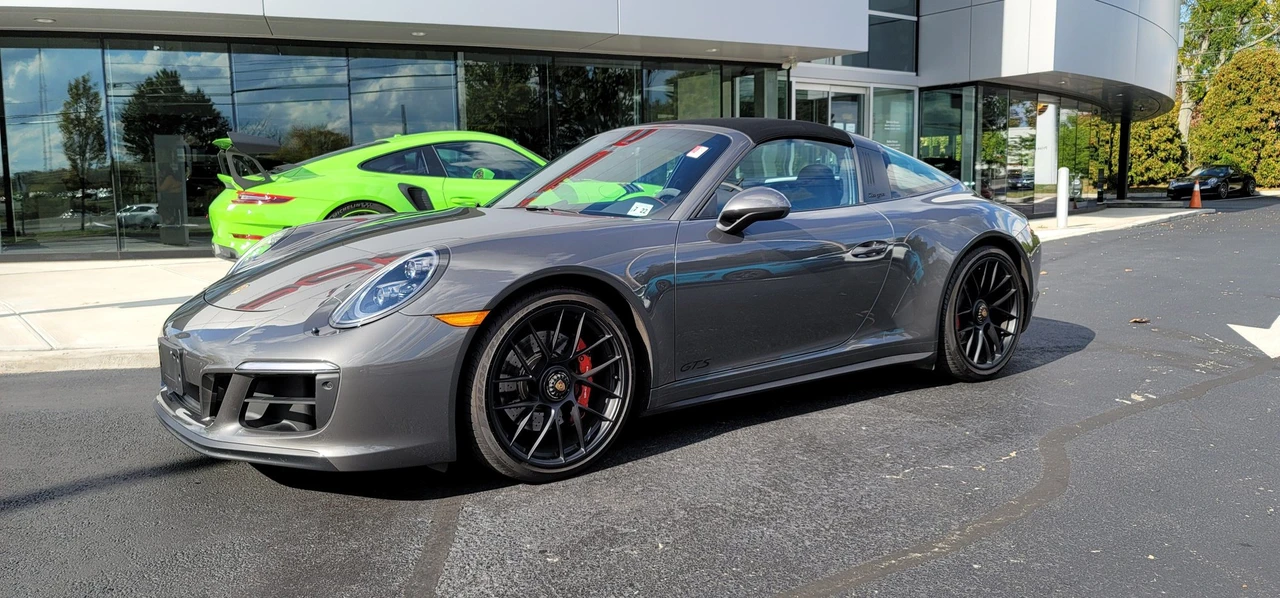 2017 Porsche 991 Targa 4 GTS - Image 18 of 23