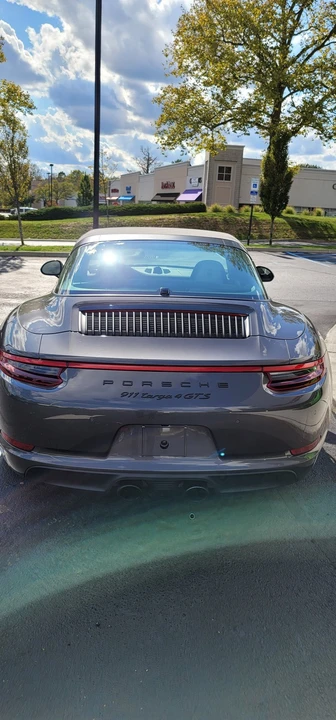2017 Porsche 991 Targa 4 GTS - Image 22 of 23