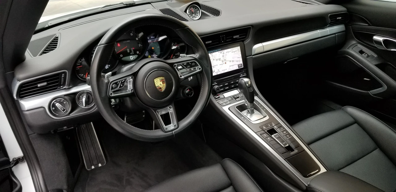 2017 Porsche 991 Targa 4 & 4S - Image 10 of 14