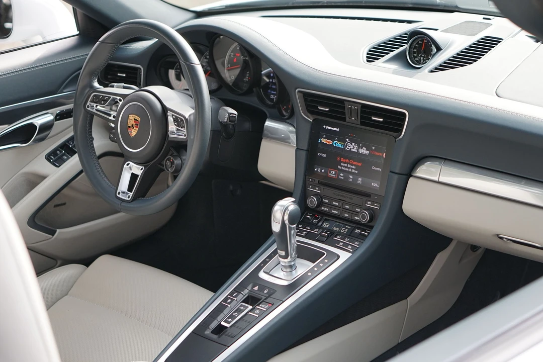 2017 Porsche 991 Turbo - Image 17 of 17