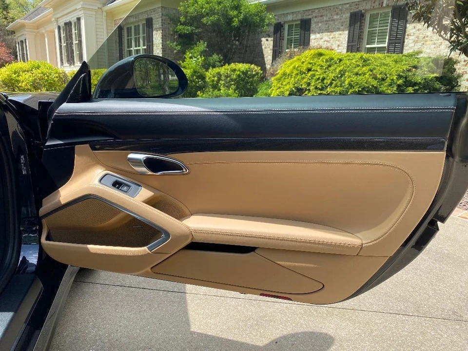 2017 Porsche 991 Turbo - Image 11 of 18