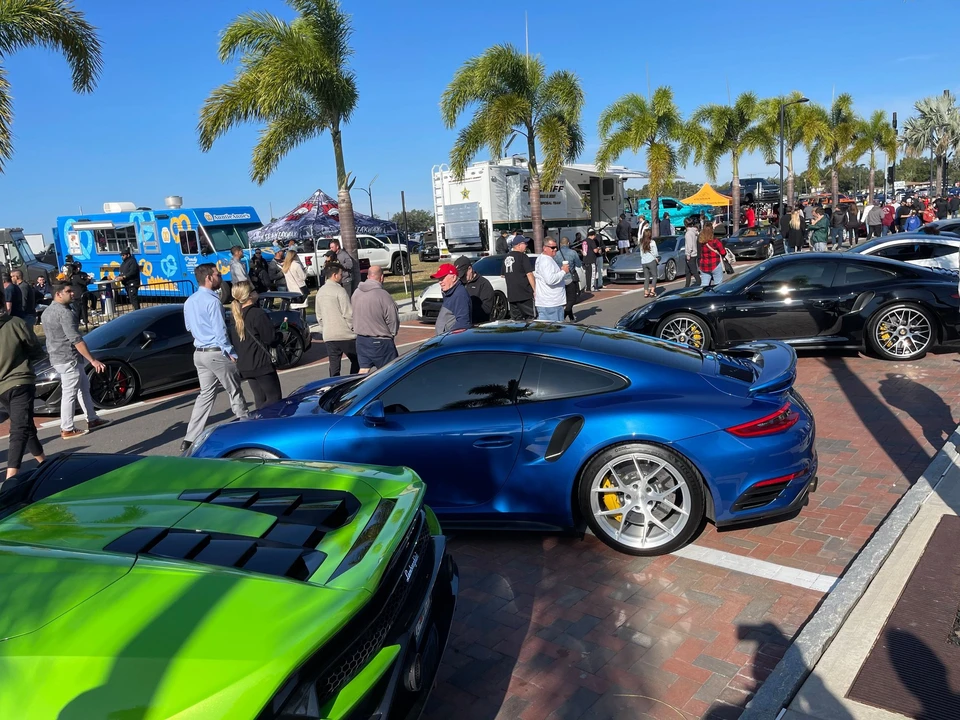 2017 Porsche 991 Turbo S - Image 24 of 27