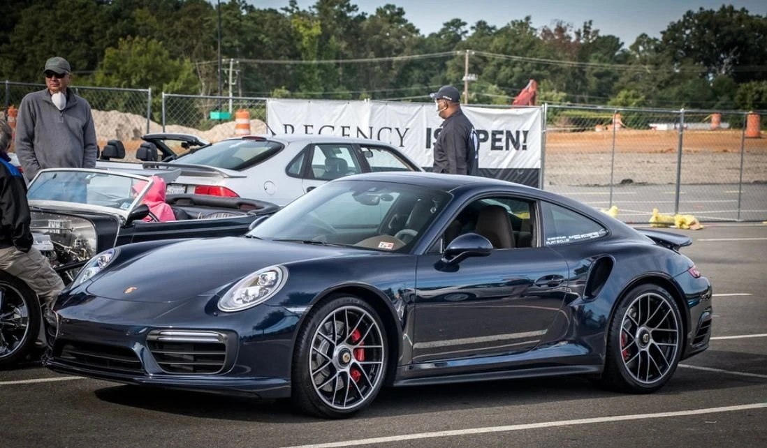 2017 Porsche 991 Turbo - Image 9 of 18