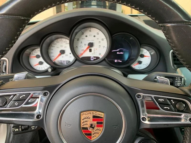 2017 Porsche 991 Turbo - Image 8 of 10