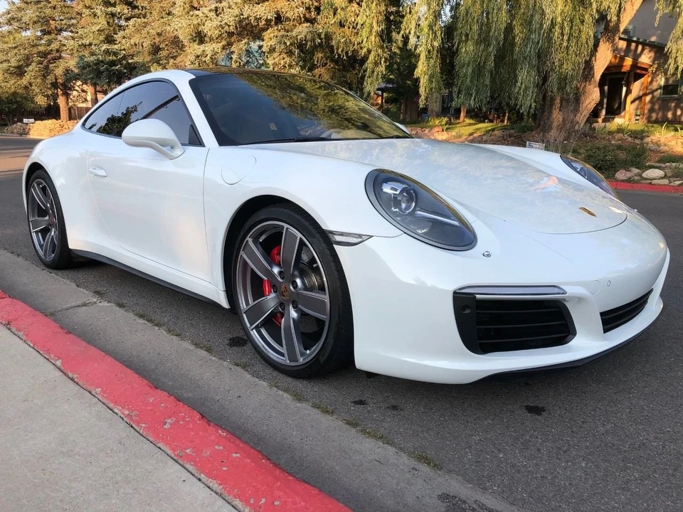 2017 Porsche 991 Carrera 4S - Image 9 of 31