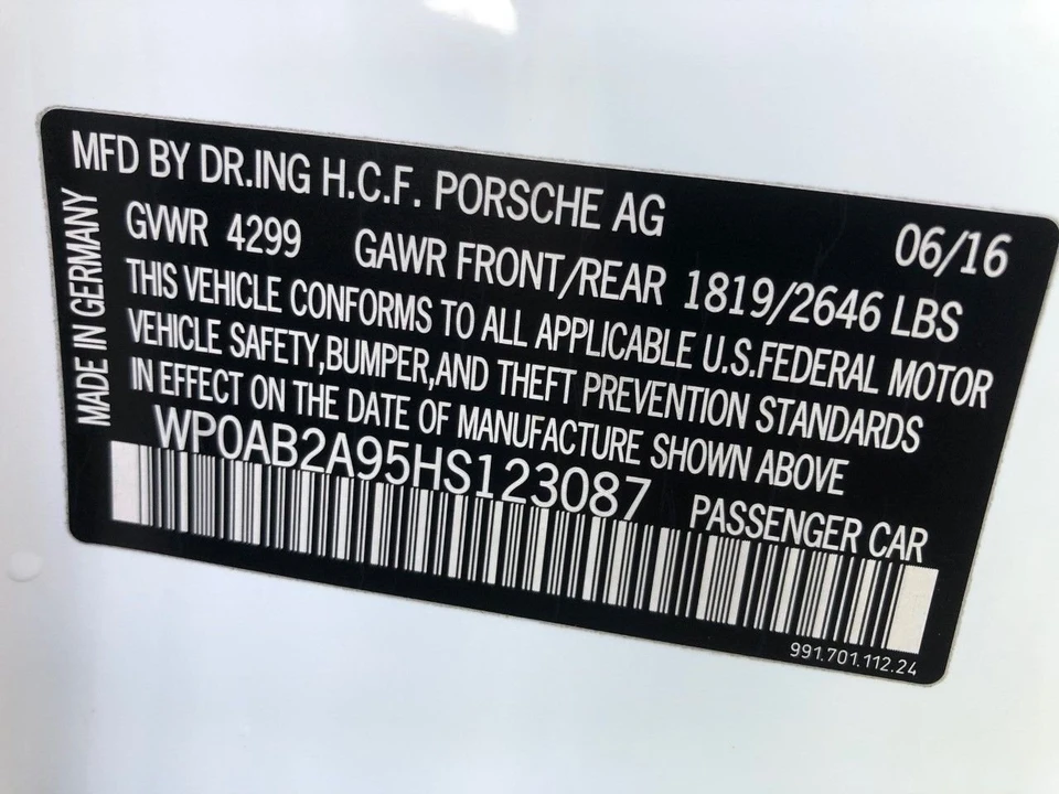 2017 Porsche 991 Carrera 4S - Image 23 of 31