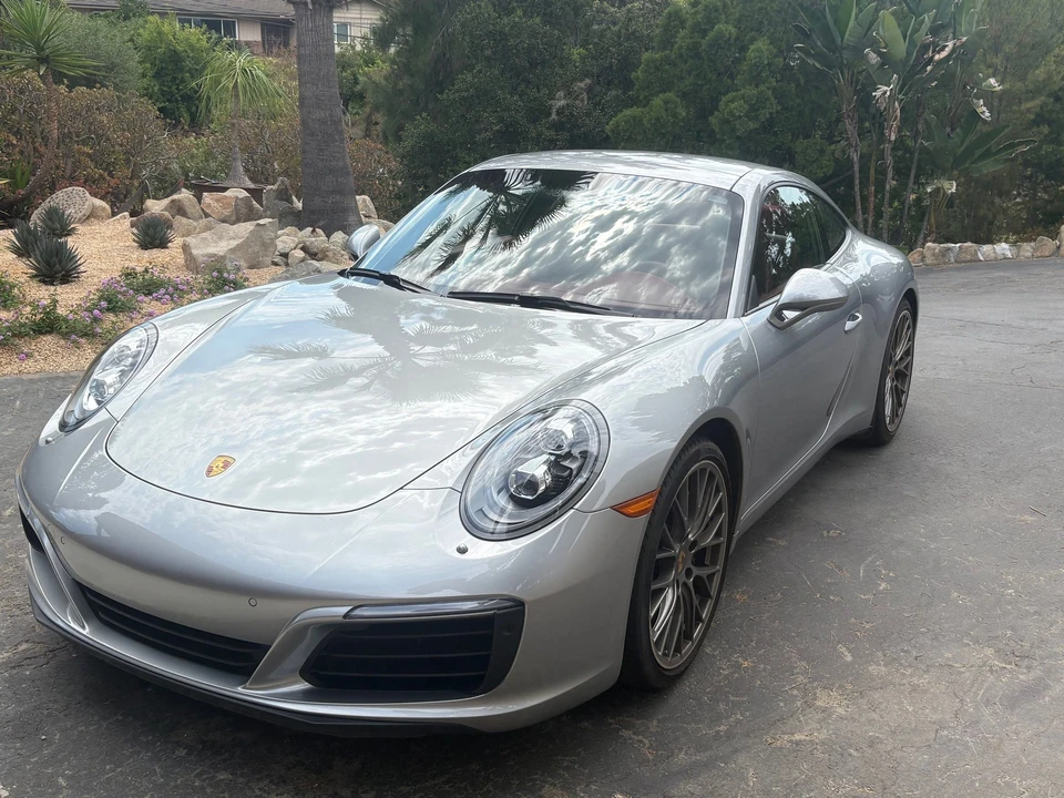 2017 Porsche 991 Carrera - Image 10 of 24