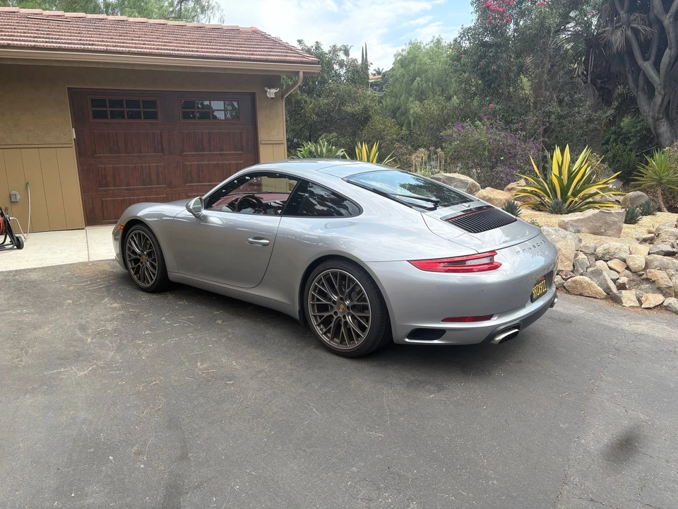 2017 Porsche 991 Carrera - Image 2 of 24