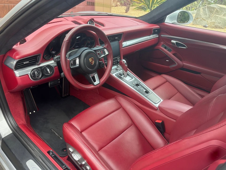 2017 Porsche 991 Carrera - Image 14 of 24