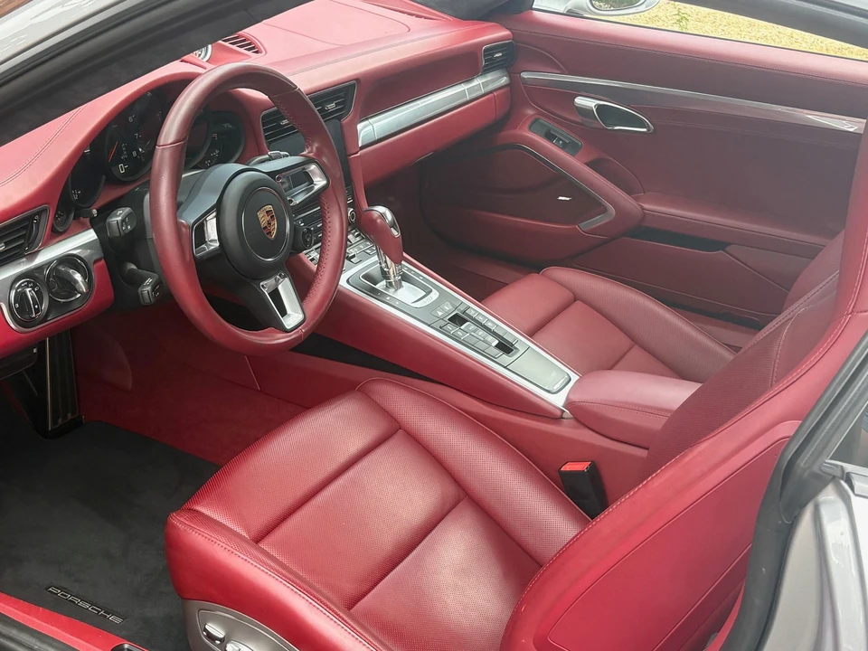 2017 Porsche 991 Carrera - Image 15 of 24