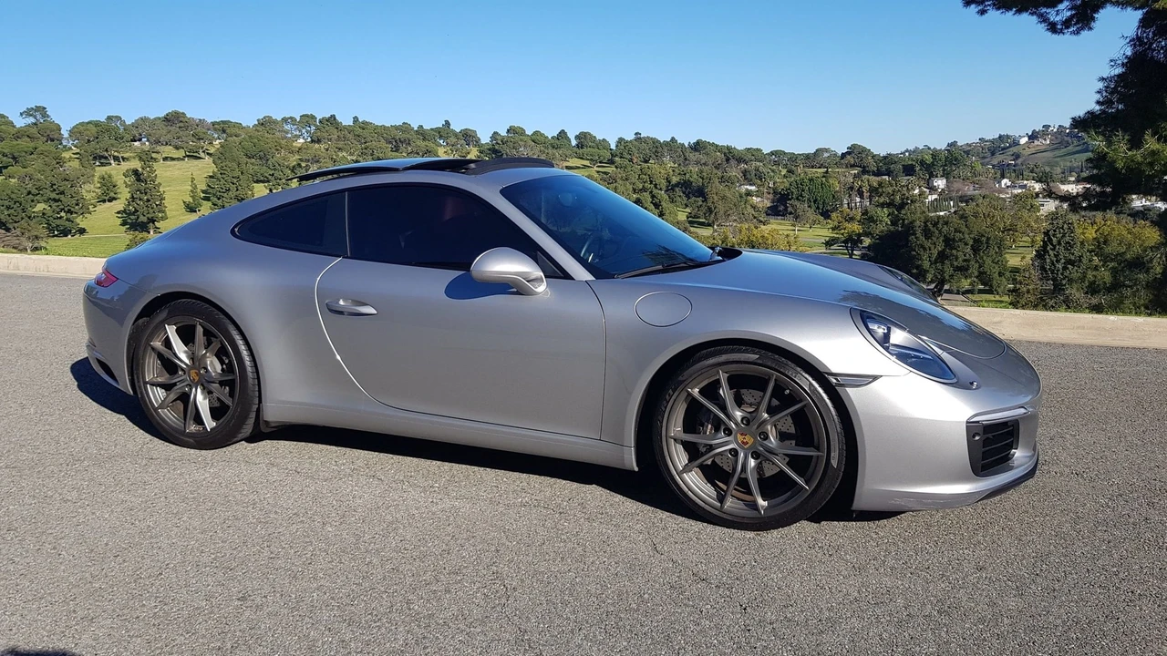 2017 Porsche 991 Carrera - Image 2 of 30