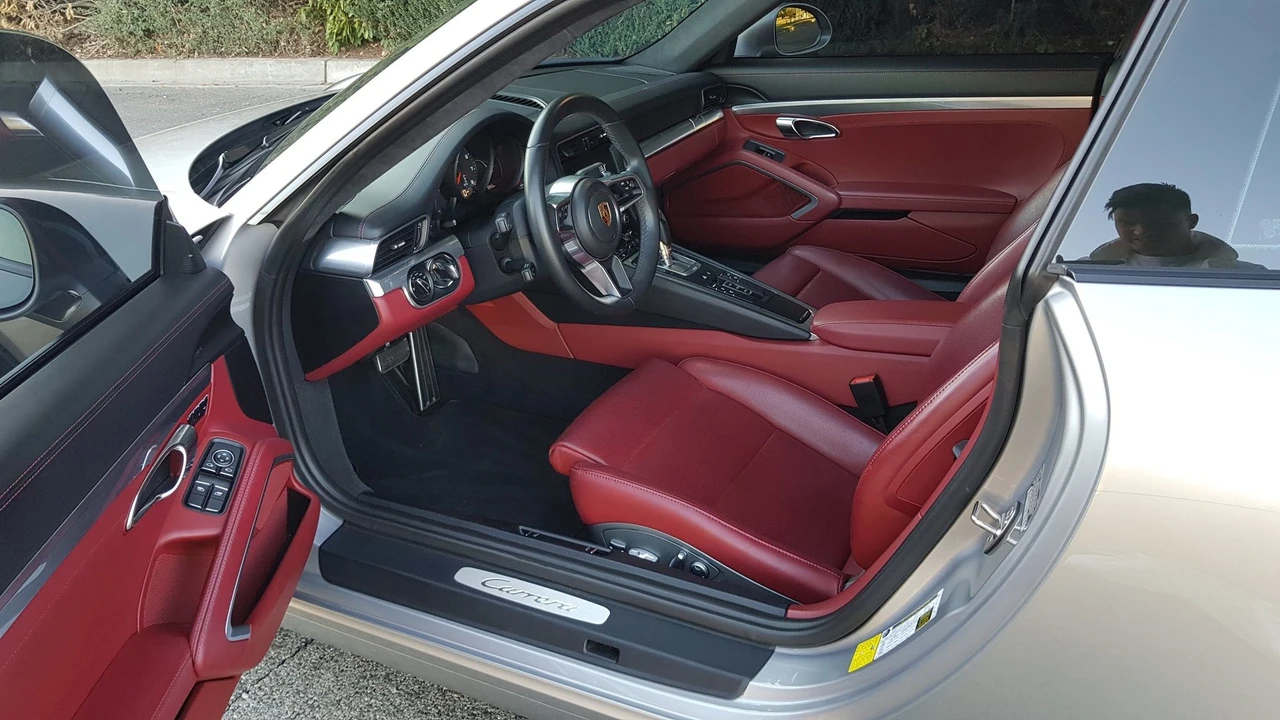 2017 Porsche 991 Carrera - Image 13 of 30