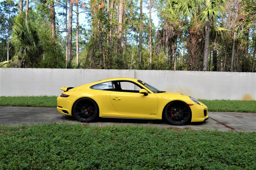 2017 Porsche 991 Carrera GTS - Image 4 of 6
