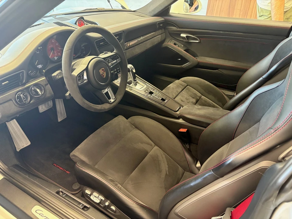 2017 Porsche 991 Carrera GTS - Image 4 of 8