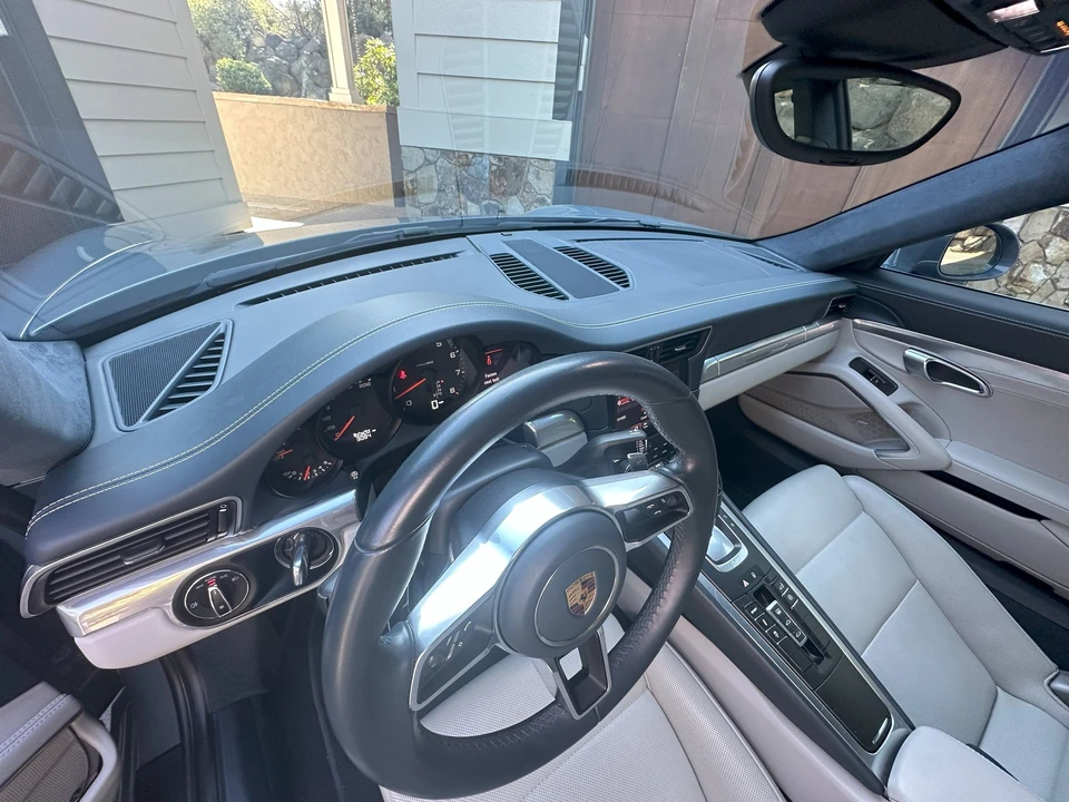 2017 Porsche 991 Carrera - Image 11 of 15