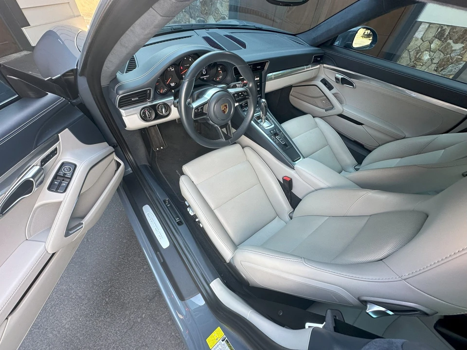 2017 Porsche 991 Carrera - Image 10 of 15