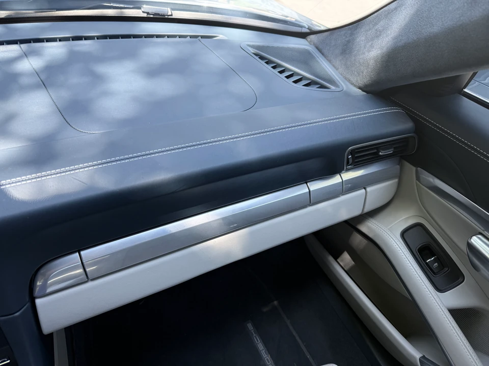 2017 Porsche 991 Carrera - Image 14 of 15