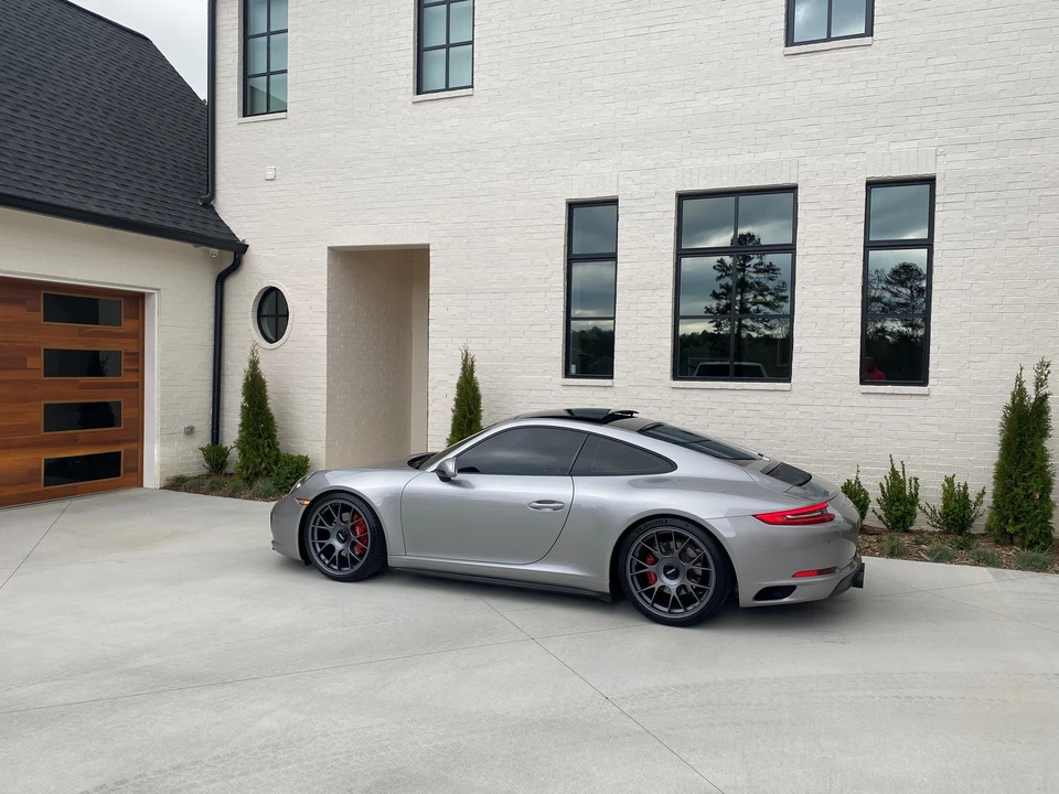 2017 Porsche 911 - Image 11 of 11