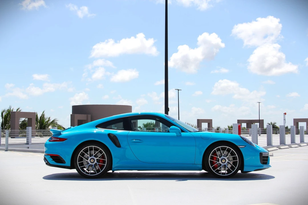 2017 Porsche 991 Turbo - Image 3 of 31