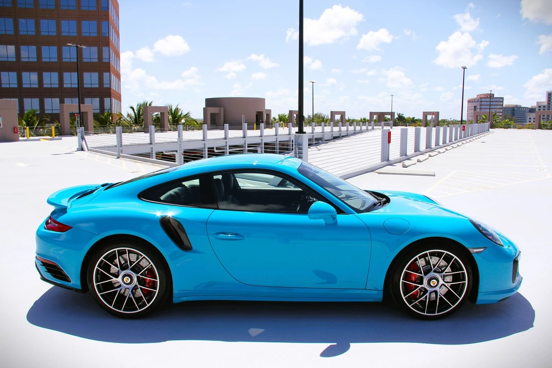 2017 Porsche 991 Turbo - Image 9 of 31