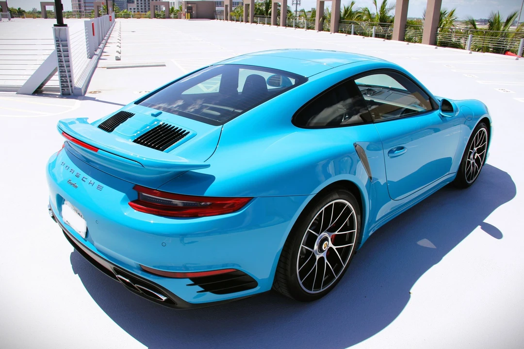 2017 Porsche 991 Turbo - Image 10 of 31