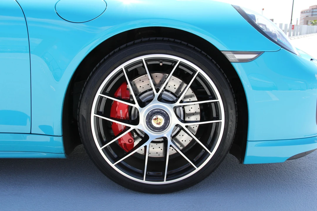 2017 Porsche 991 Turbo - Image 16 of 31