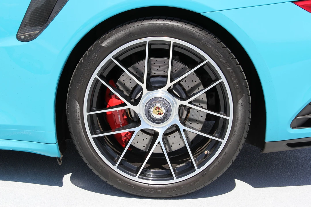 2017 Porsche 991 Turbo - Image 18 of 31