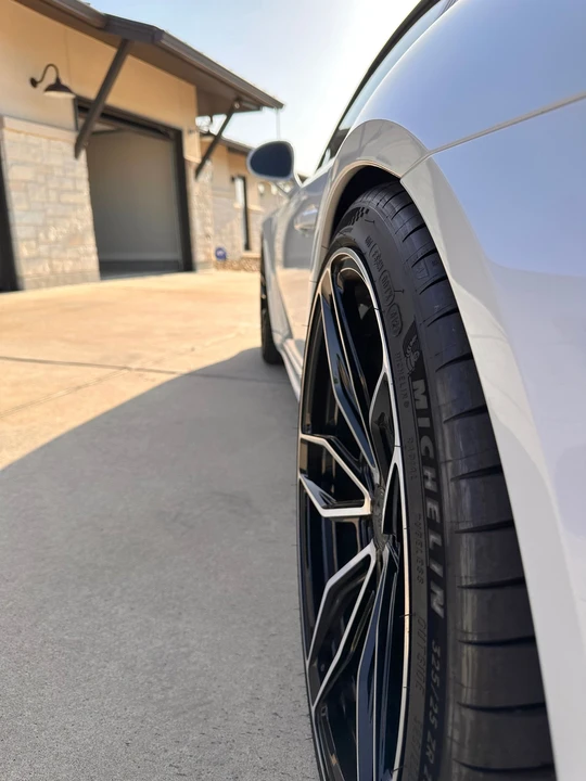 2017 Porsche 991 Targa 4 & 4S - Image 6 of 13