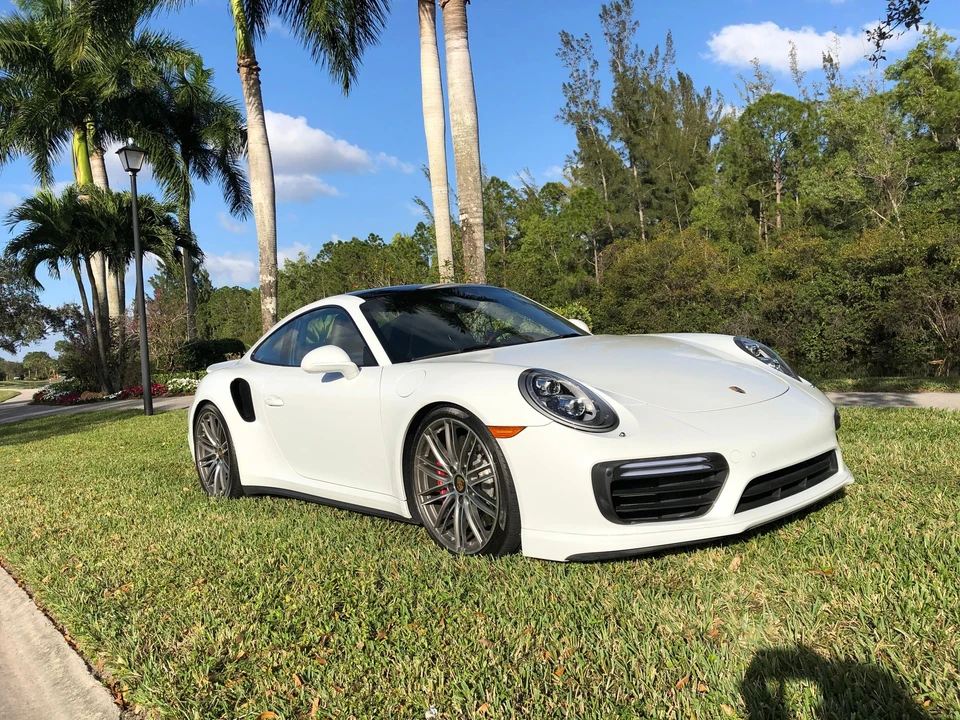 2017 Porsche 991 Turbo - Image 2 of 8