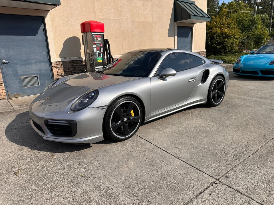 2017 Porsche 991 Turbo S - Image 9 of 31