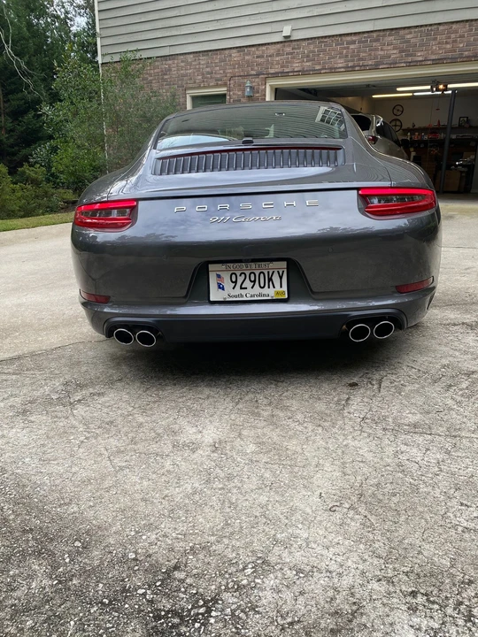 2017 Porsche 911 - Image 6 of 9