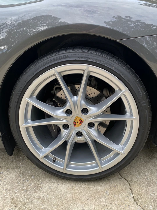 2017 Porsche 911 - Image 8 of 9