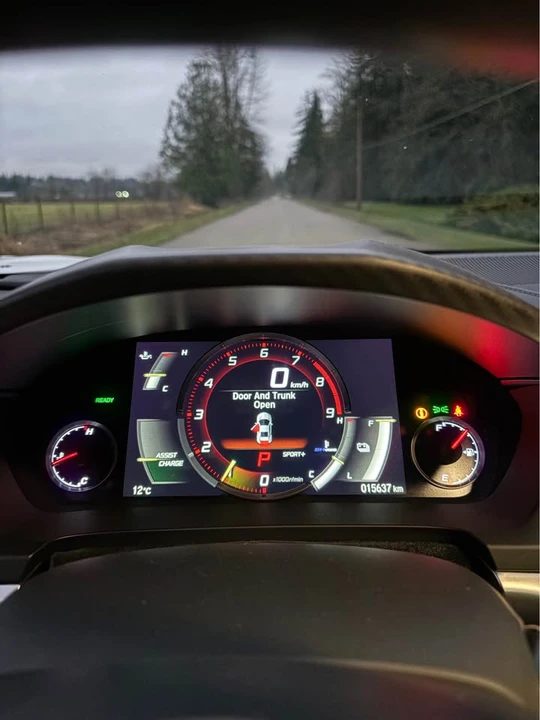 2017 Acura NC1 NSX - Image 11 of 13