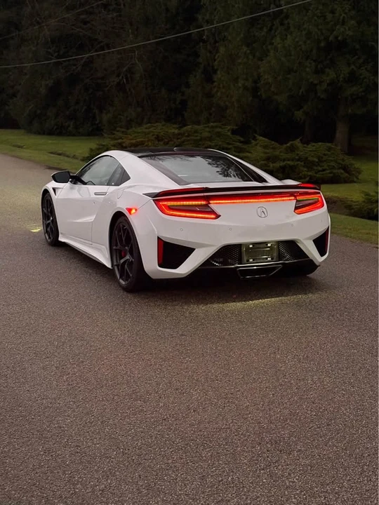 2017 Acura NC1 NSX - Image 4 of 13