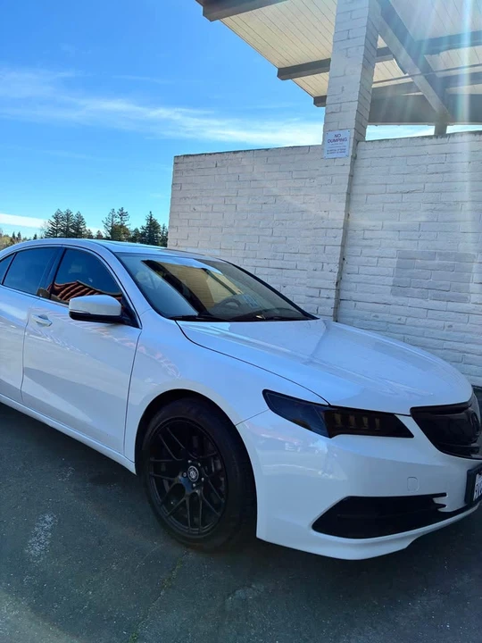 2017 Acura TLX 1st Gen - Image 4 of 10
