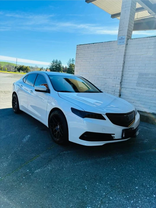 2017 Acura TLX 1st Gen - Image 7 of 10