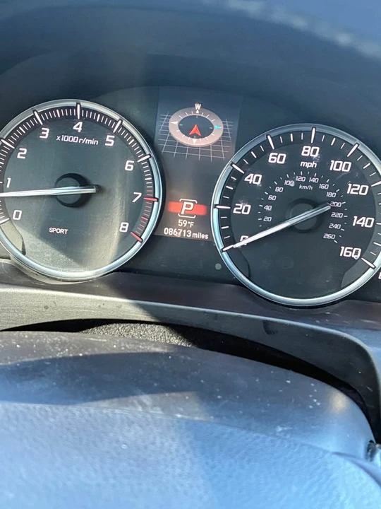 2017 Acura TLX 1st Gen - Image 5 of 10