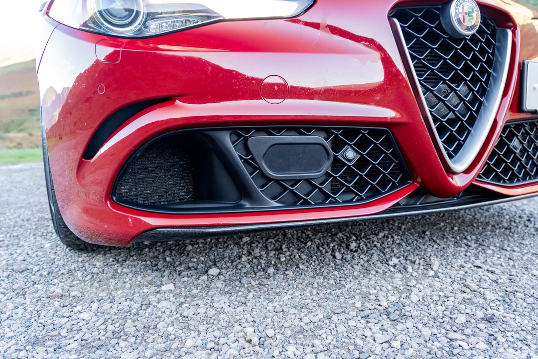 2017 Alfa Romeo Giulia Quadrifoglio - Image 21 of 31