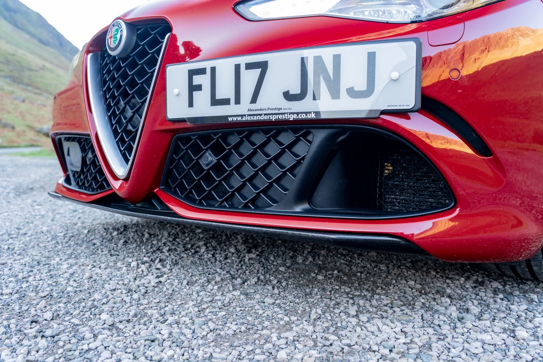 2017 Alfa Romeo Giulia Quadrifoglio - Image 22 of 31