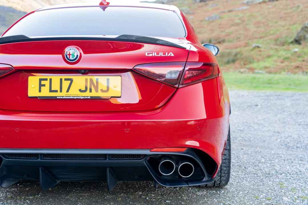 2017 Alfa Romeo Giulia Quadrifoglio - Image 30 of 31