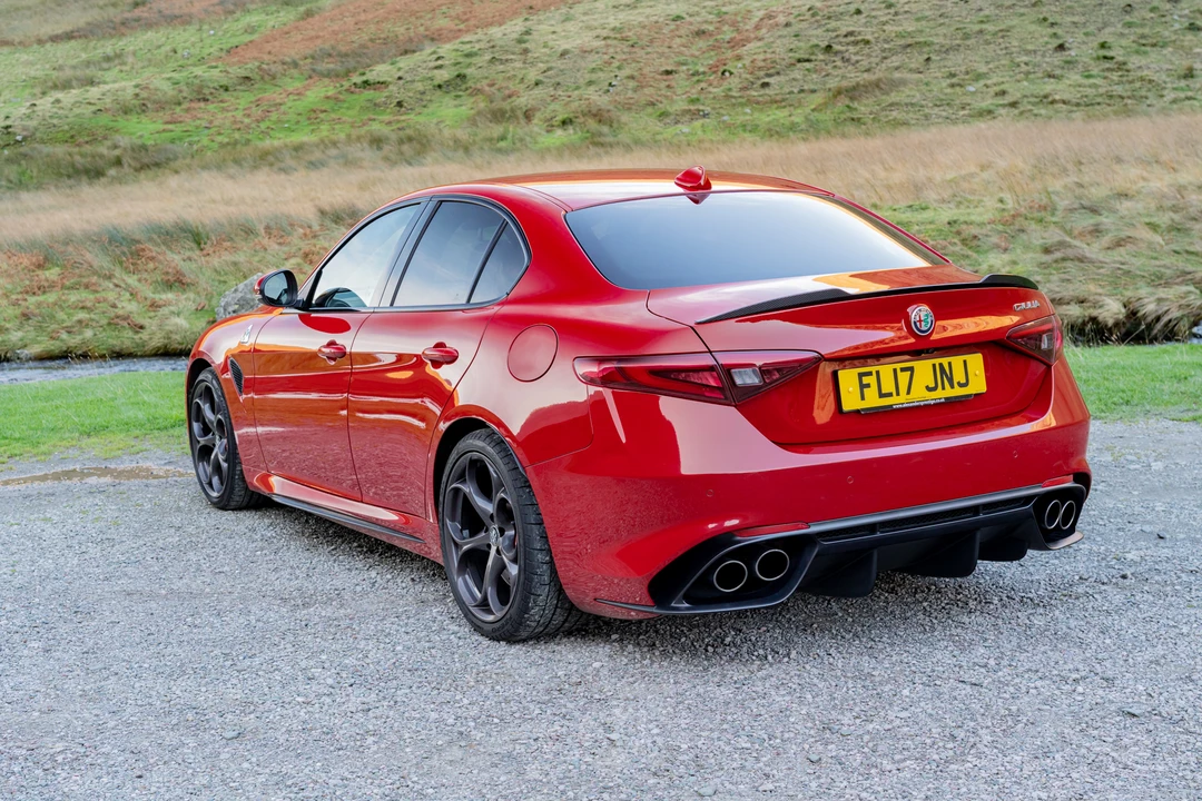 2017 Alfa Romeo Giulia Quadrifoglio - Image 6 of 31