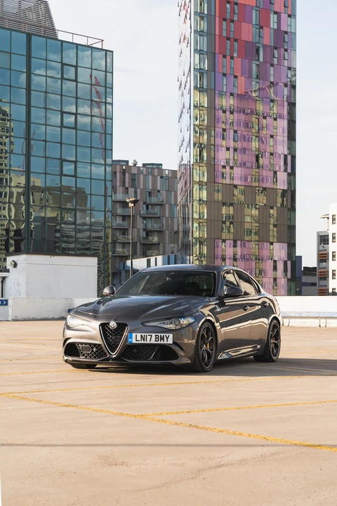2017 Alfa Romeo Giulia Quadrifoglio - Image 24 of 31